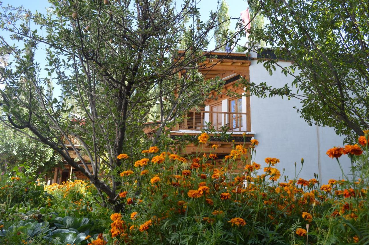 Lha-Ri-Sa Resort Лех Экстерьер фото